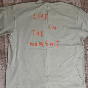 Oversized Heavyweight Green Cotton T-shirt w/ Live in the Moment in Orange, XL